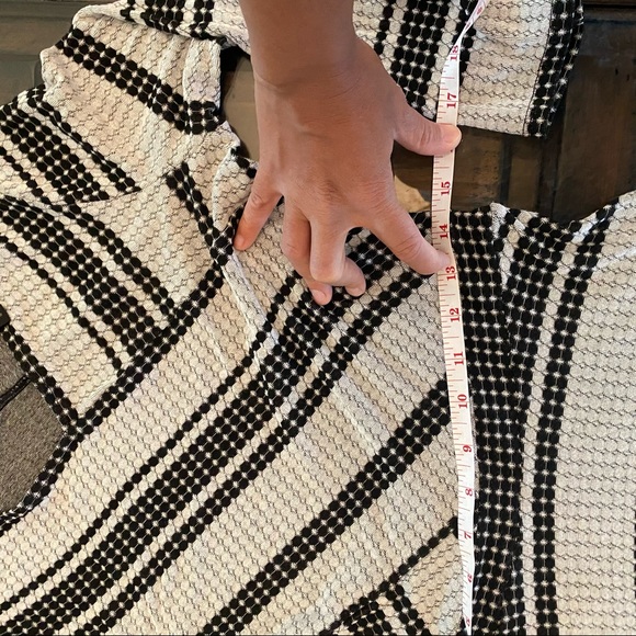 BCBGMaxAzria ‘Kenji’ sweater dress - Picture 8 of 12